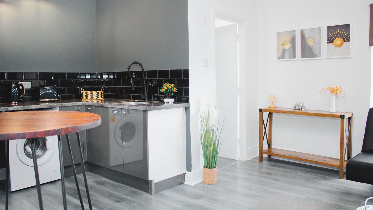 Photo of Others in Everton