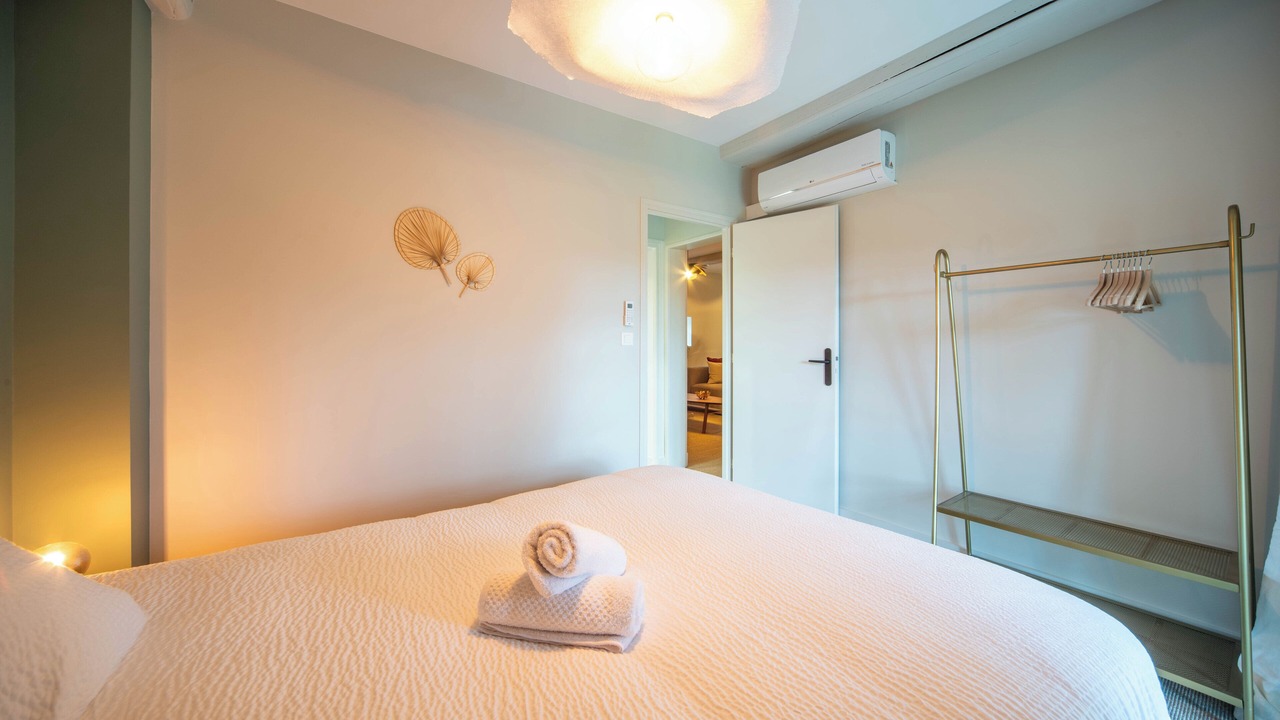 Photo of Bedroom in Dracy-le-Fort