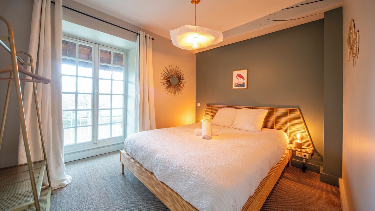 Photo of Bedroom in Dracy-le-Fort