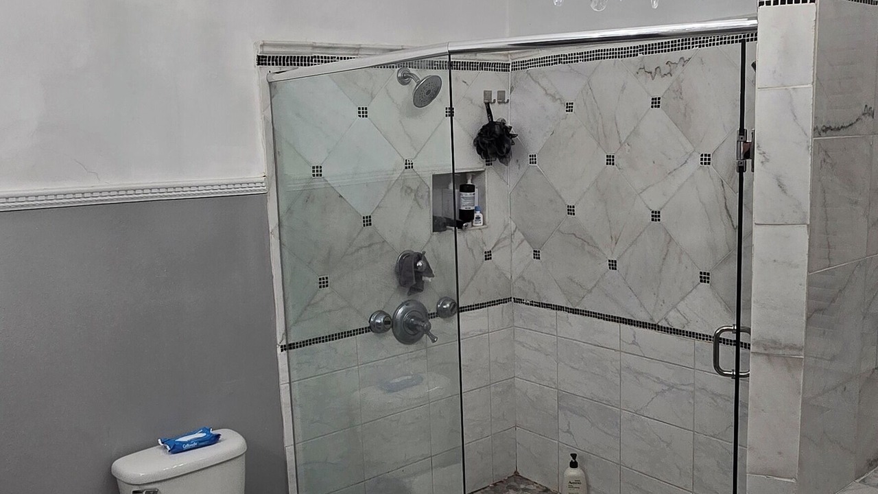 Photo of Bathroom in Fairfield Historic District
