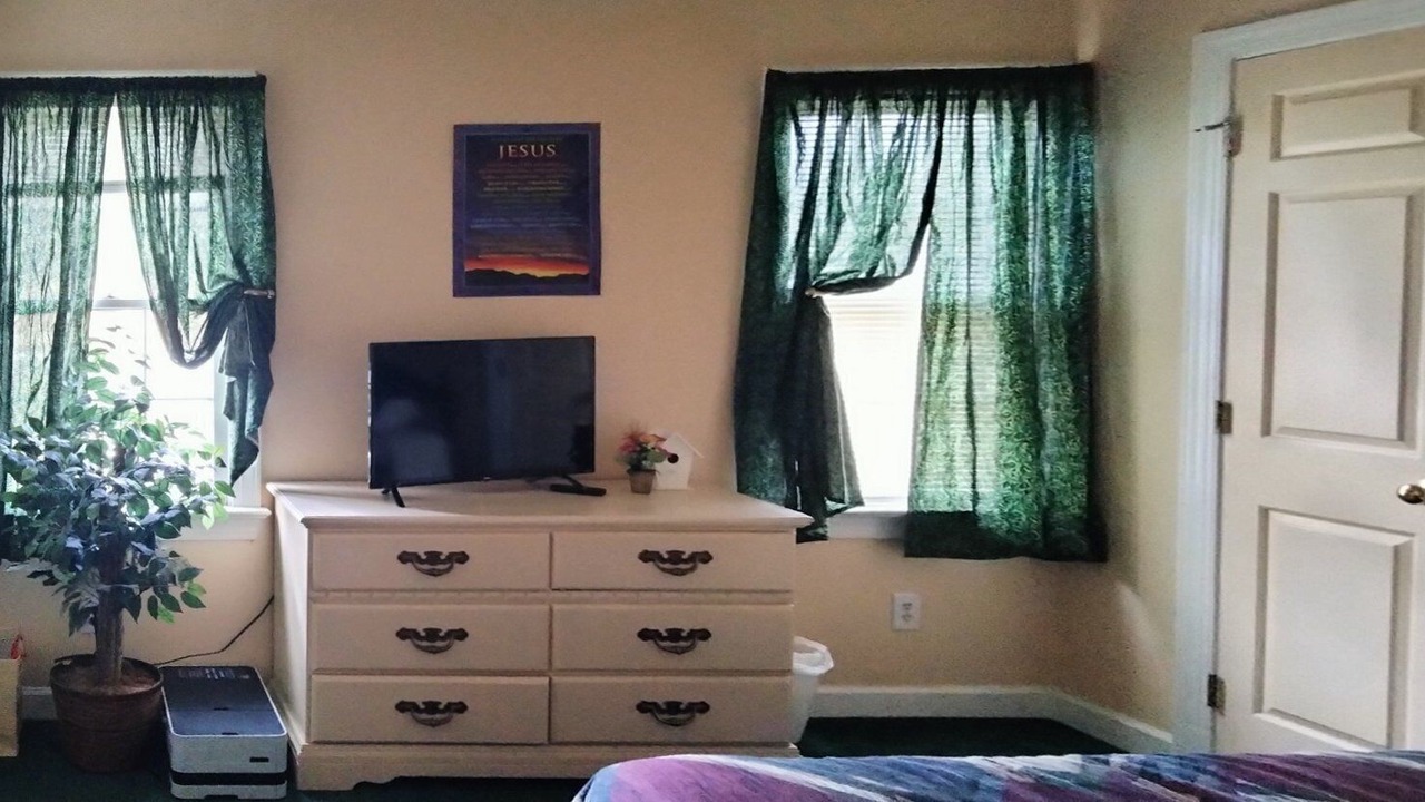 Photo of Bedroom in Northeast Raleigh