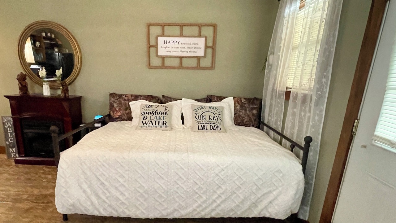 Photo of Bedroom in Independence