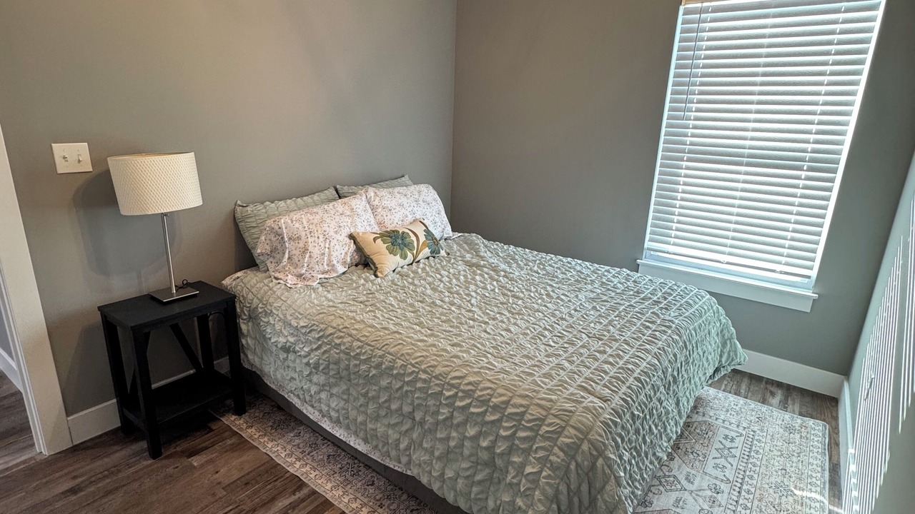 Photo of Bedroom in Hallsville