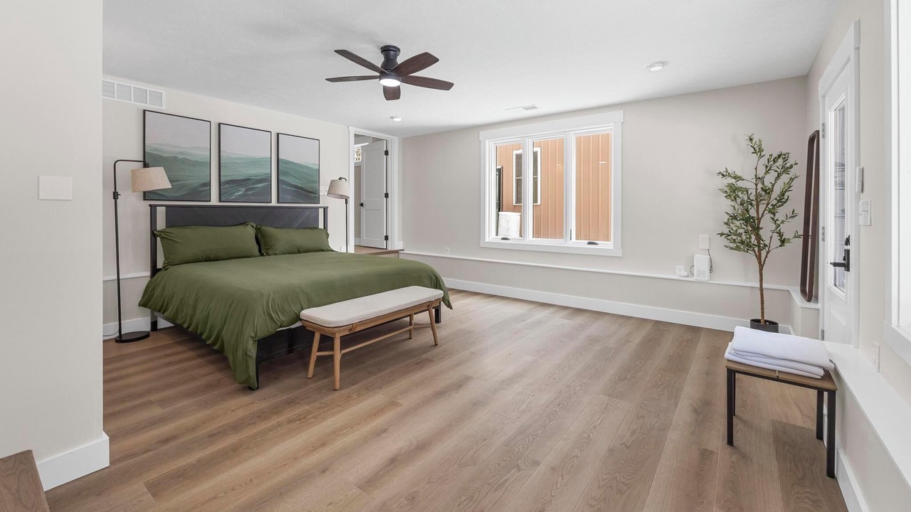 Photo of Bedroom in Shoals