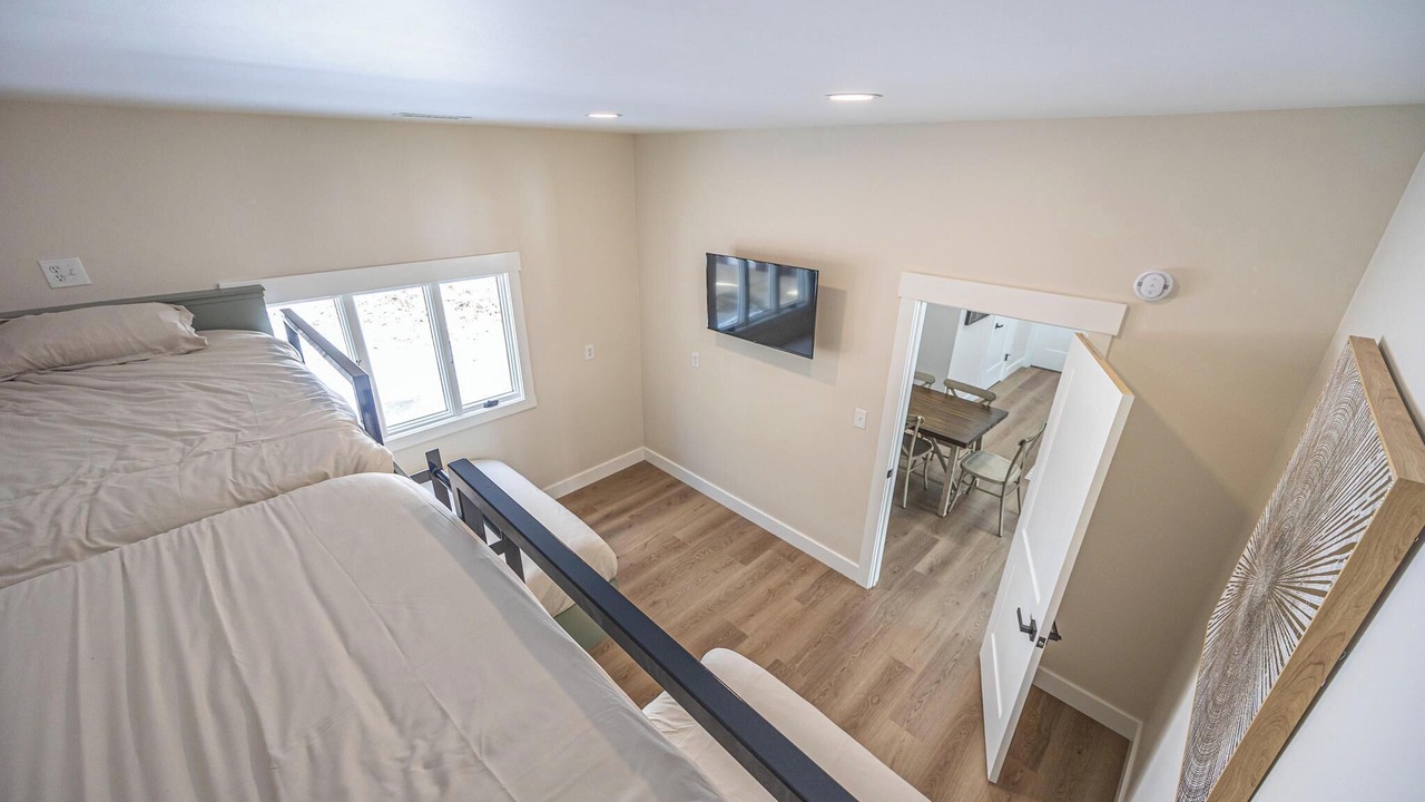 Photo of Bedroom in Shoals