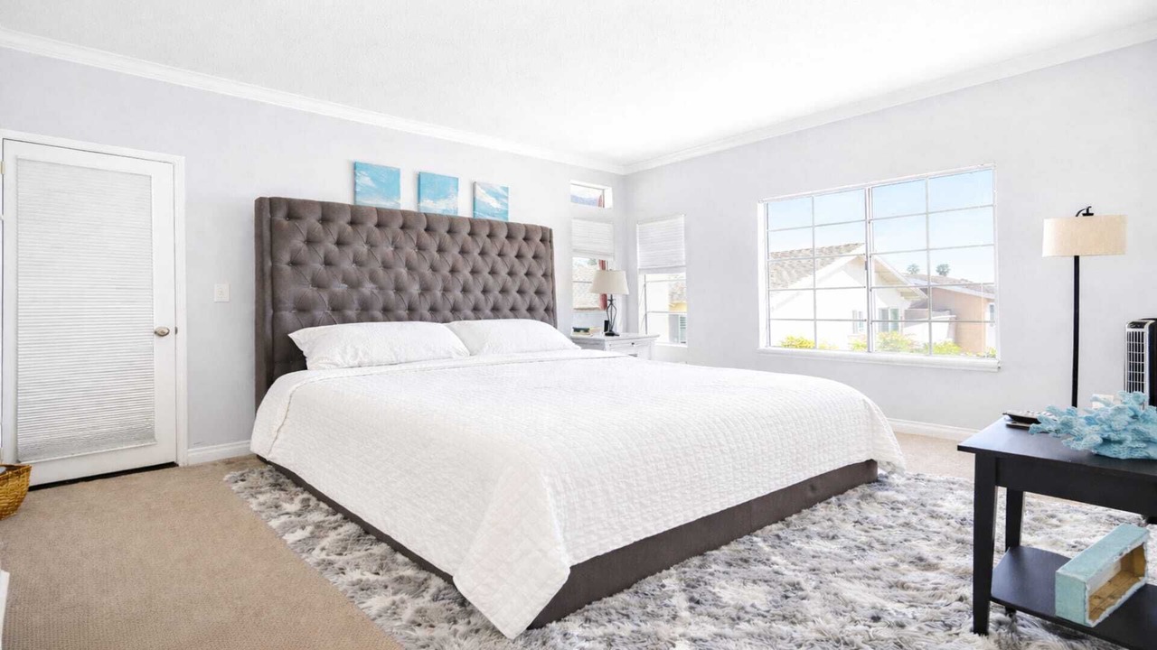 Photo of Bedroom in Huntington Beach