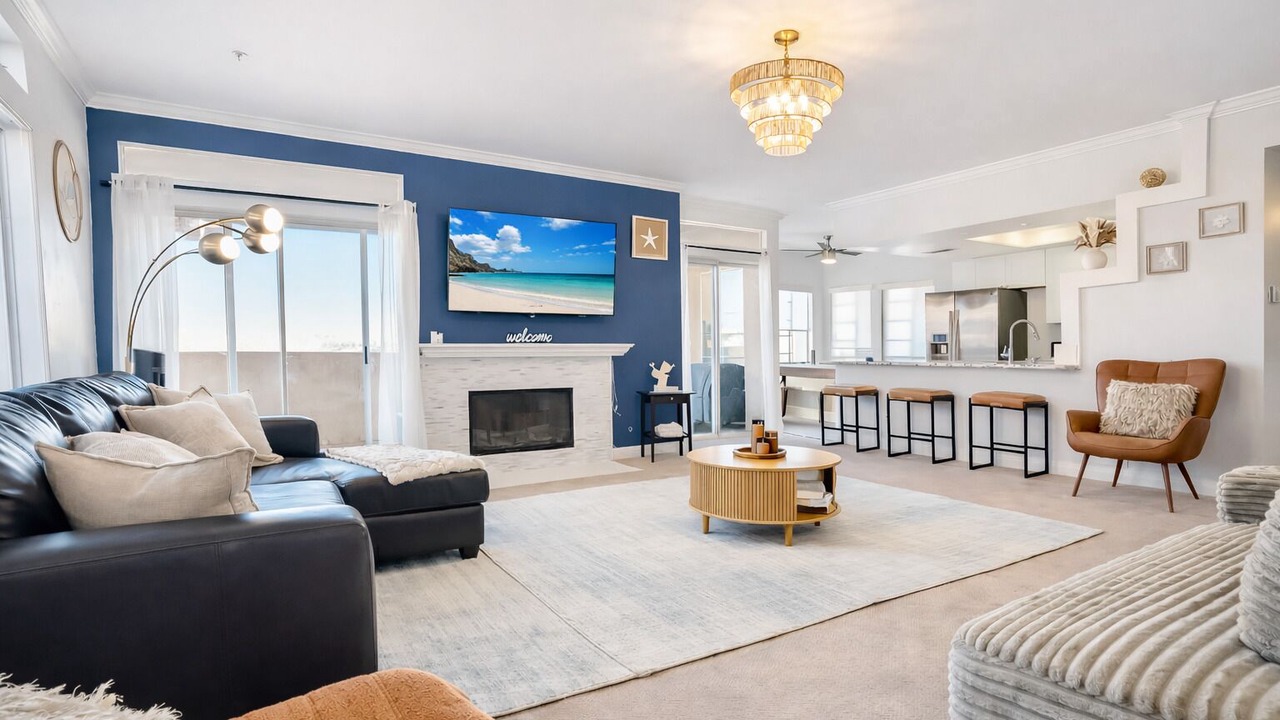 Photo of Livingroom in Huntington Beach