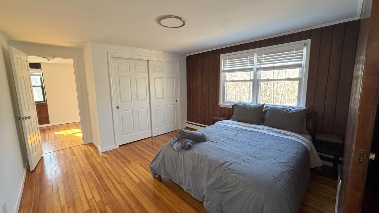 Photo of Bedroom in Northeast Yonkers