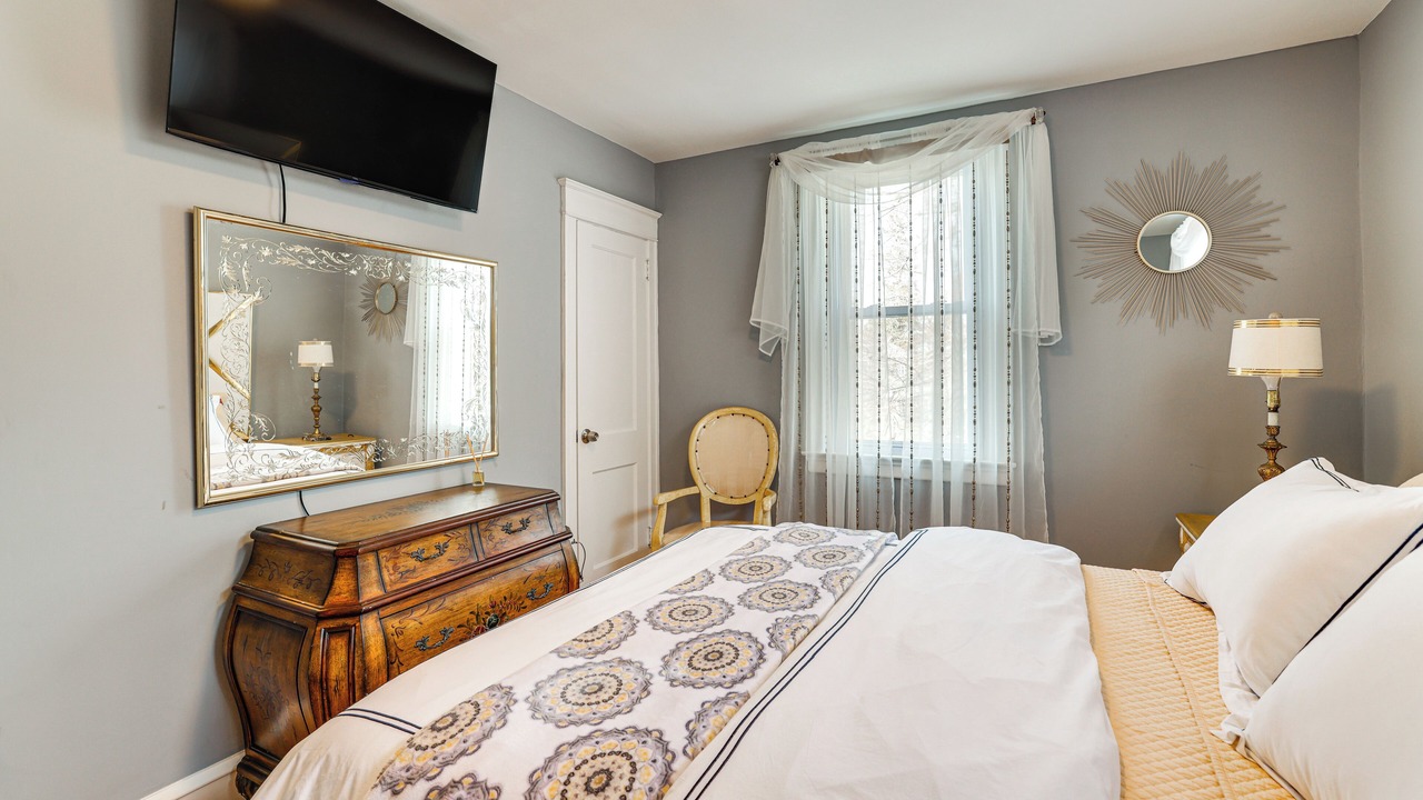 Photo of Bedroom in Yeadon
