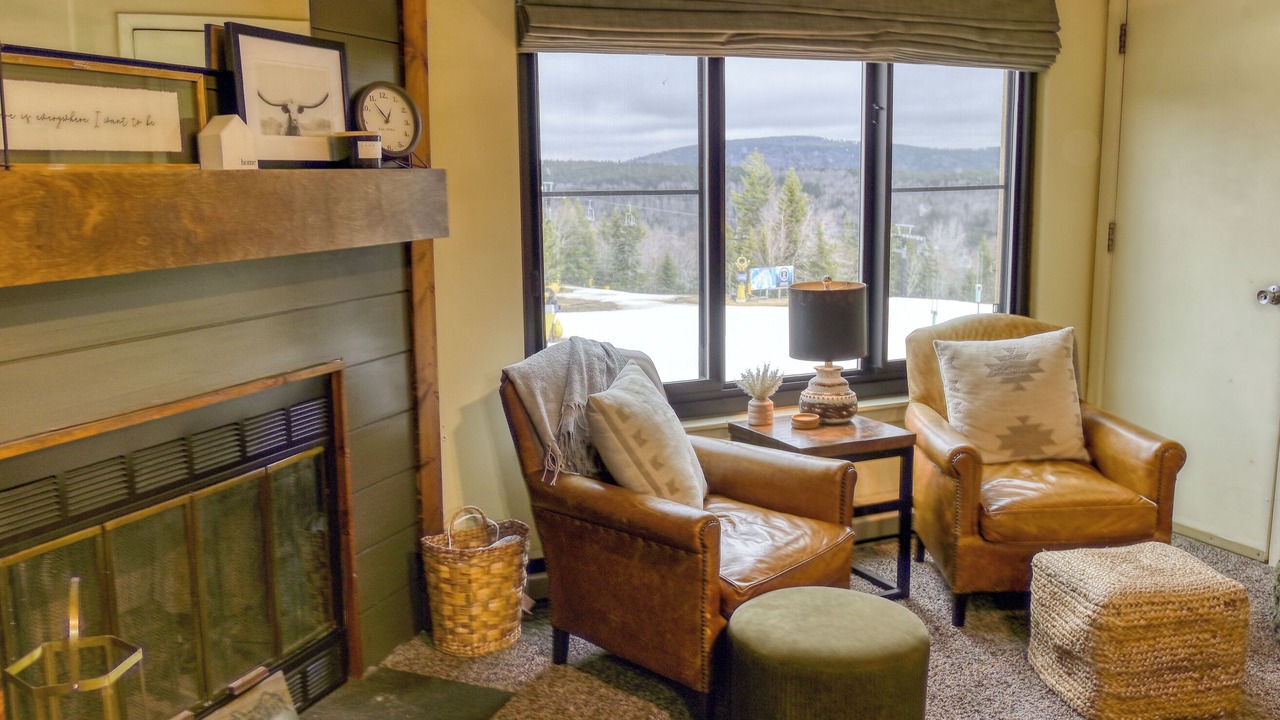 Photo of Livingroom in Snowshoe