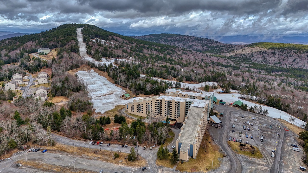 Photo of Outdoor in Snowshoe