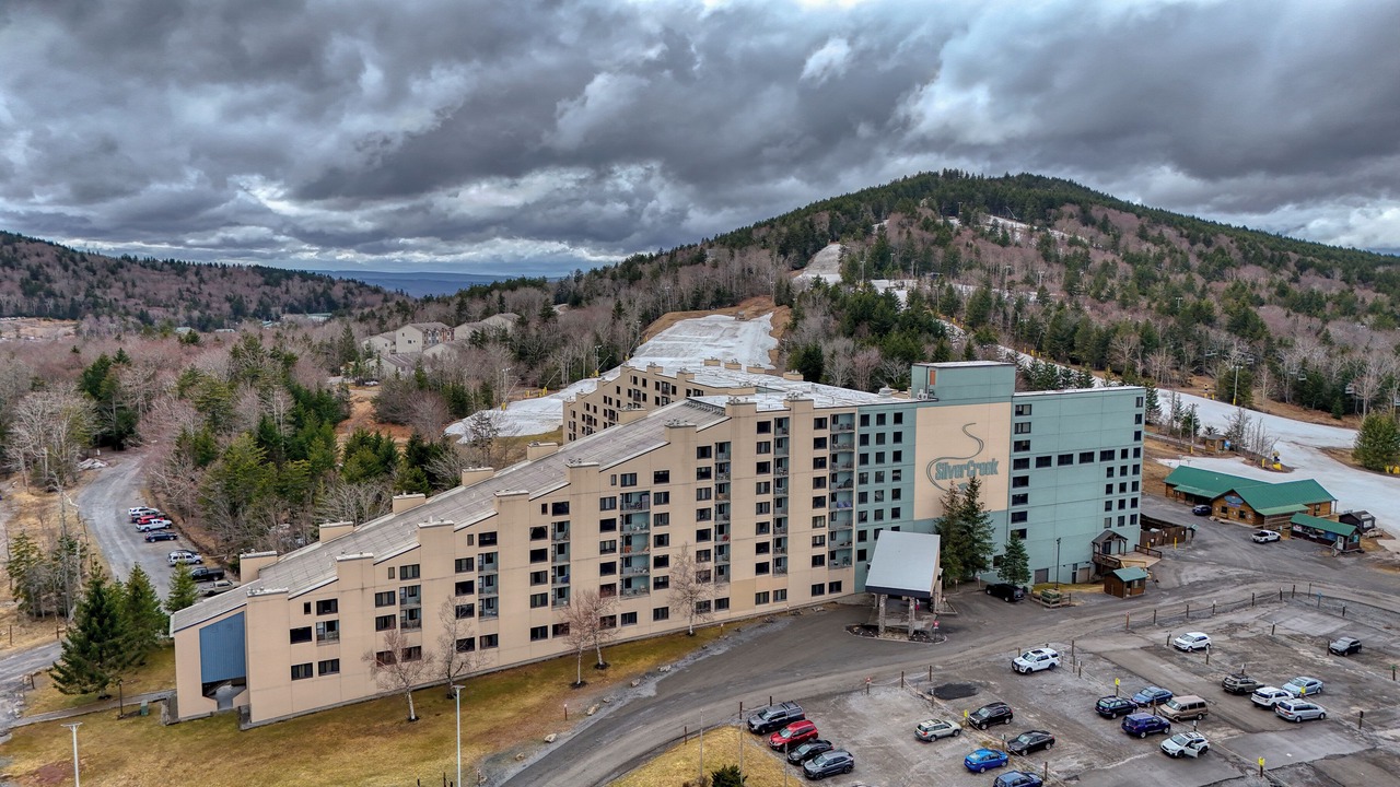 Photo of Outdoor in Snowshoe