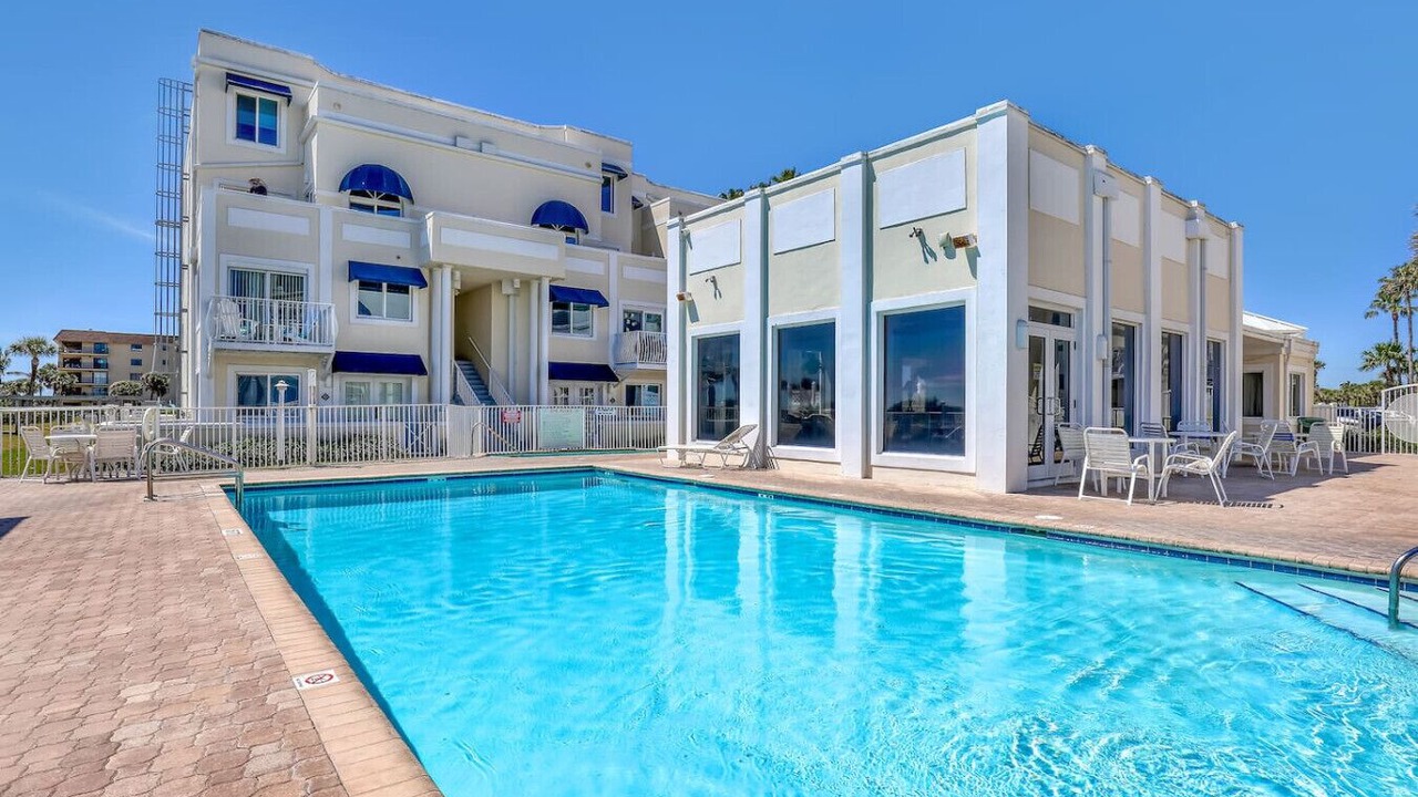 Photo of Outdoor in Cape Caneveral Beach Gardens
