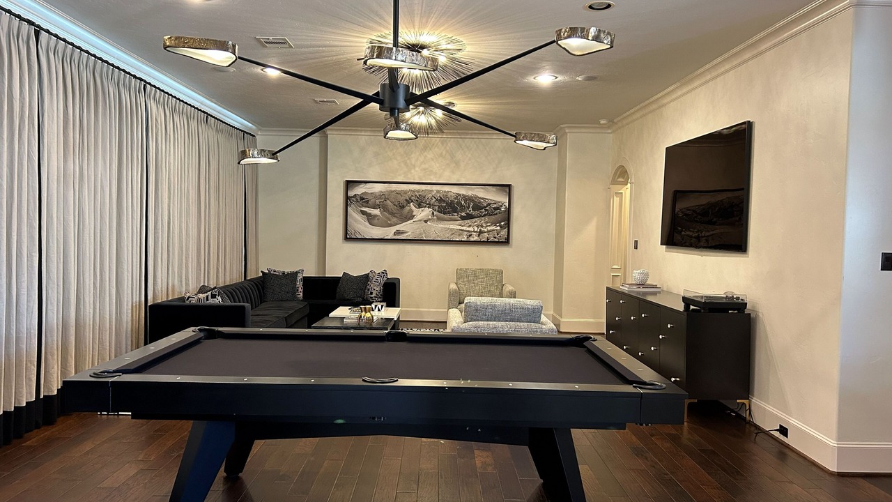 Photo of Livingroom in Washington Ave./ Memorial Park