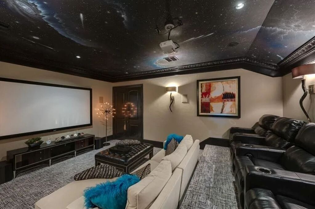 Photo of Livingroom in Washington Ave./ Memorial Park