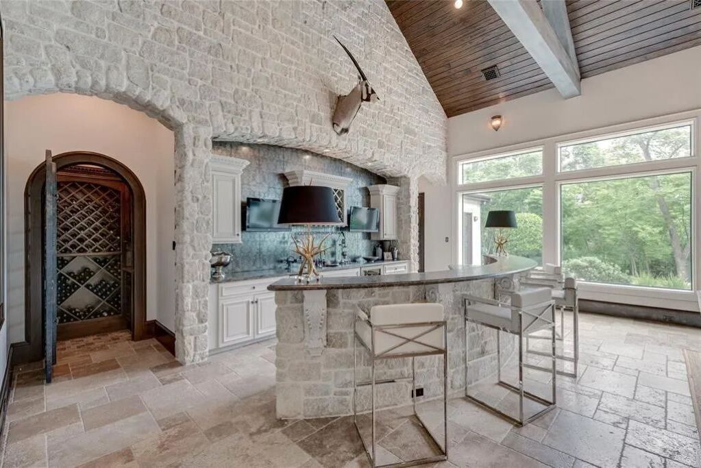 Photo of Kitchen in Washington Ave./ Memorial Park