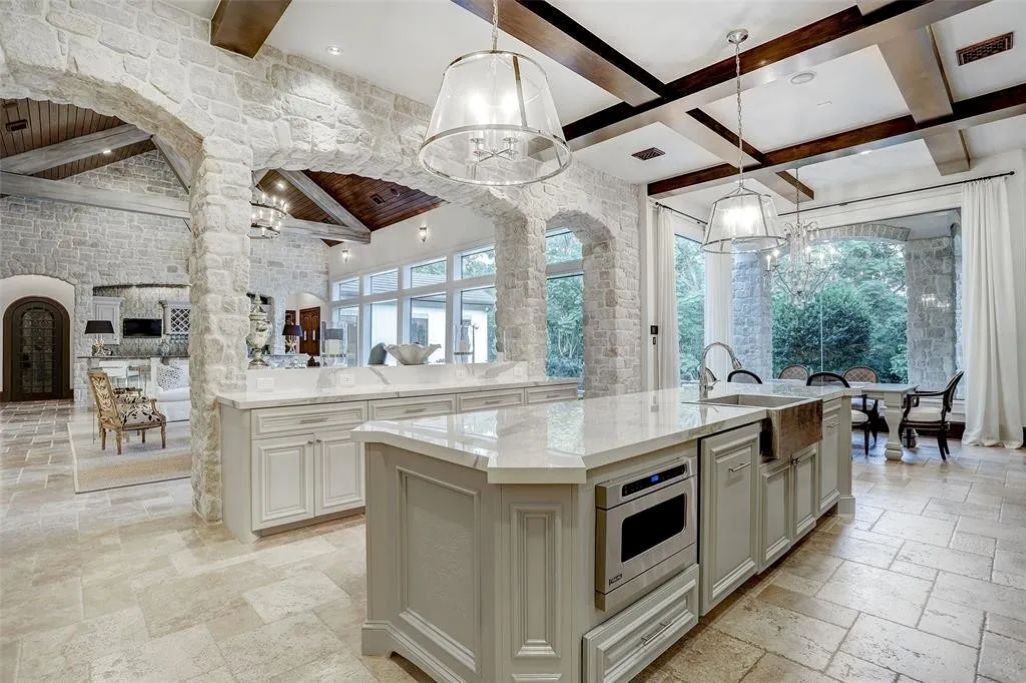 Photo of Kitchen in Washington Ave./ Memorial Park