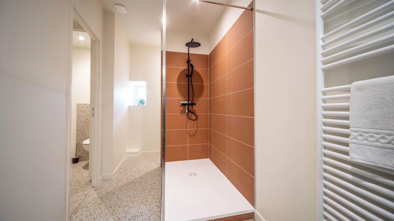 Photo of Bathroom in Dracy-le-Fort