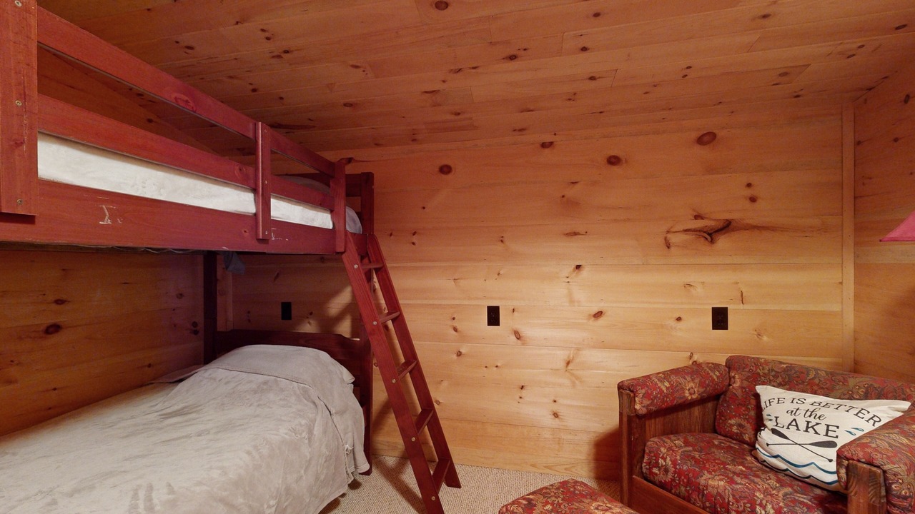 Photo of Bedroom in Kents Hill