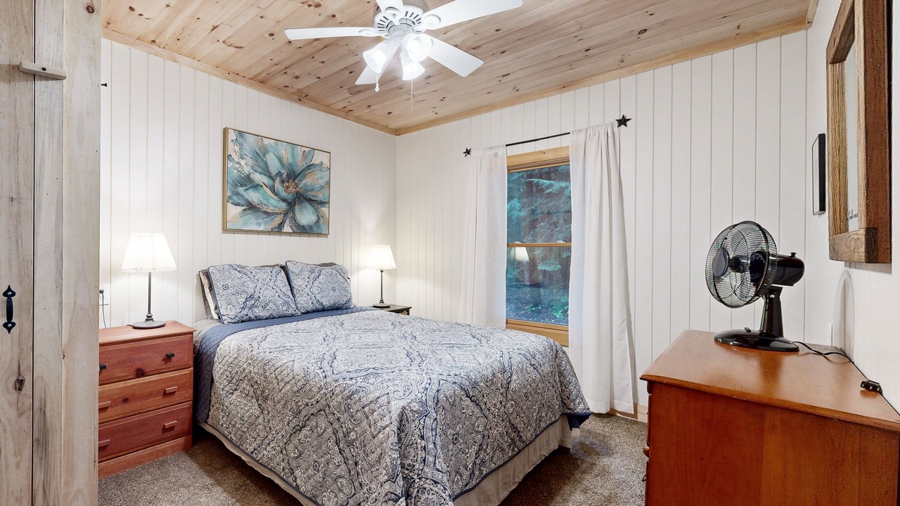 Photo of Bedroom in Kents Hill