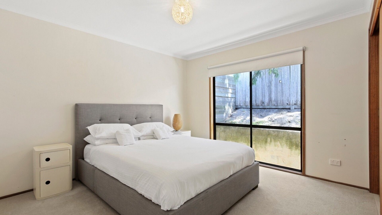 Photo of Bedroom in Lake Tyers Beach