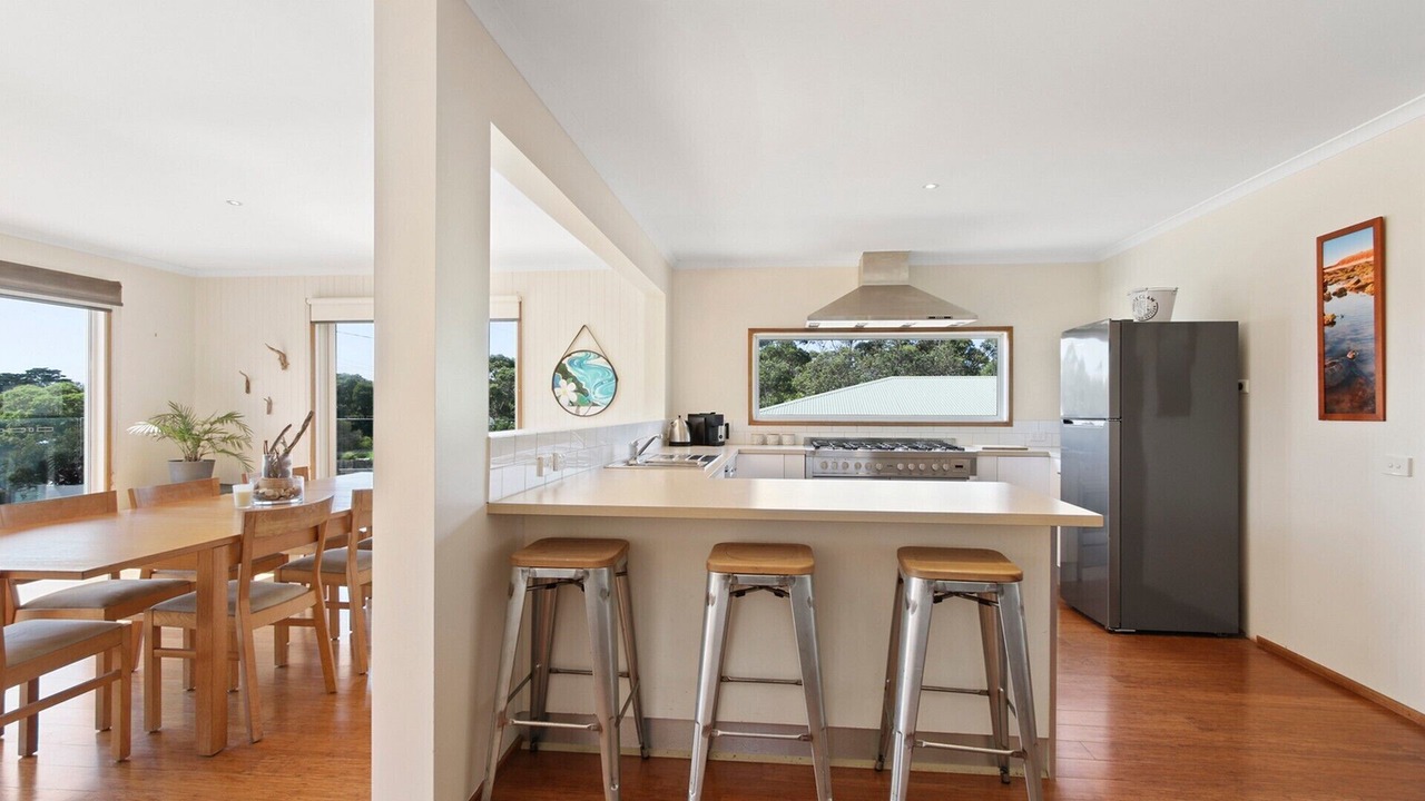 Photo of Kitchen in Lake Tyers Beach