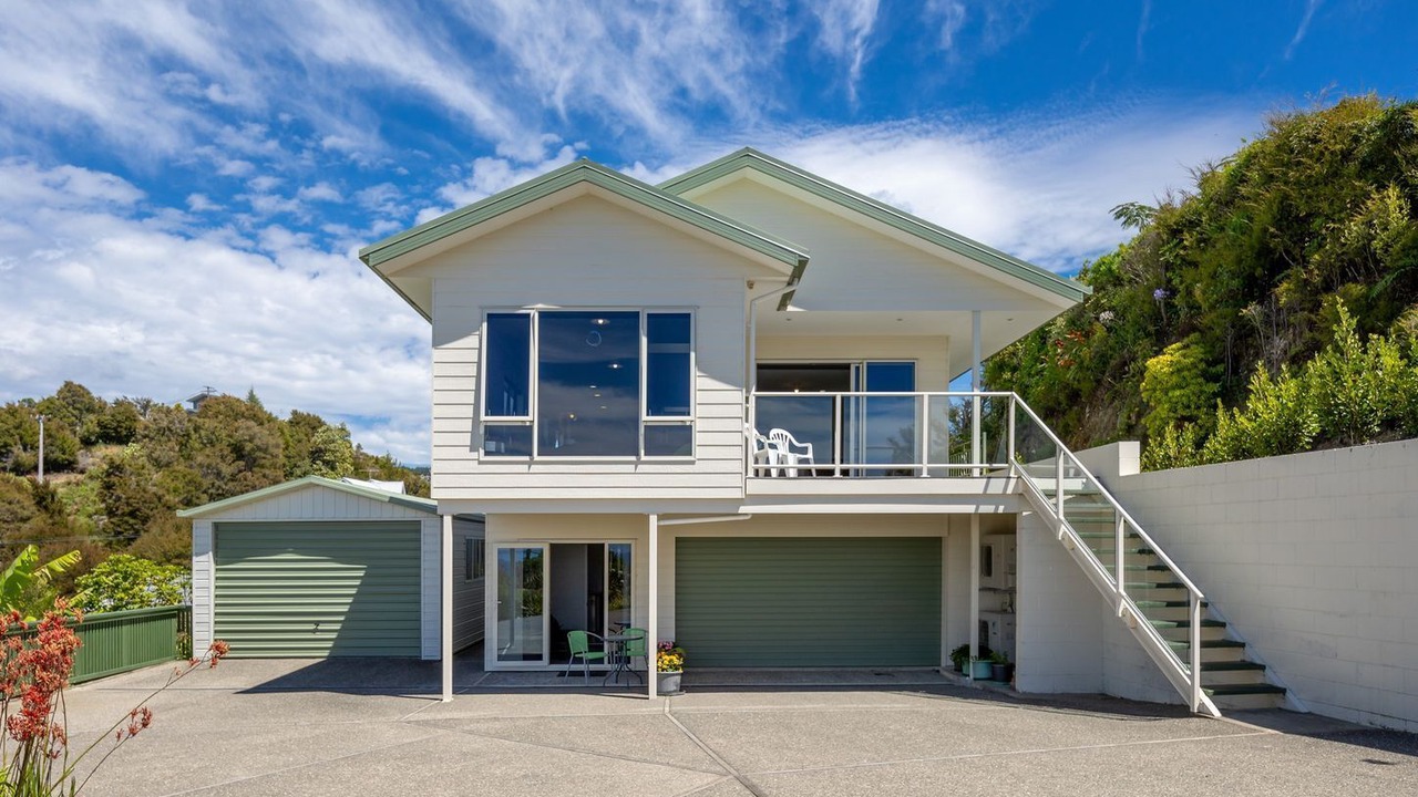 Photo of Outdoor in Ngaio Bay