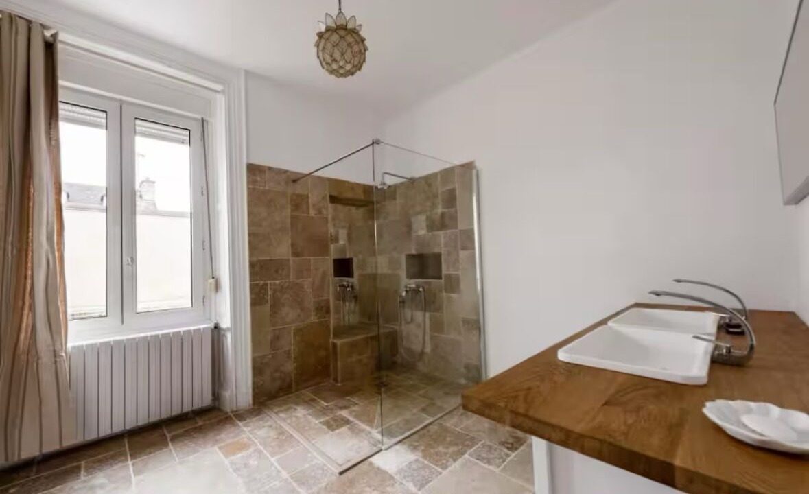 Photo of Bathroom in Binic