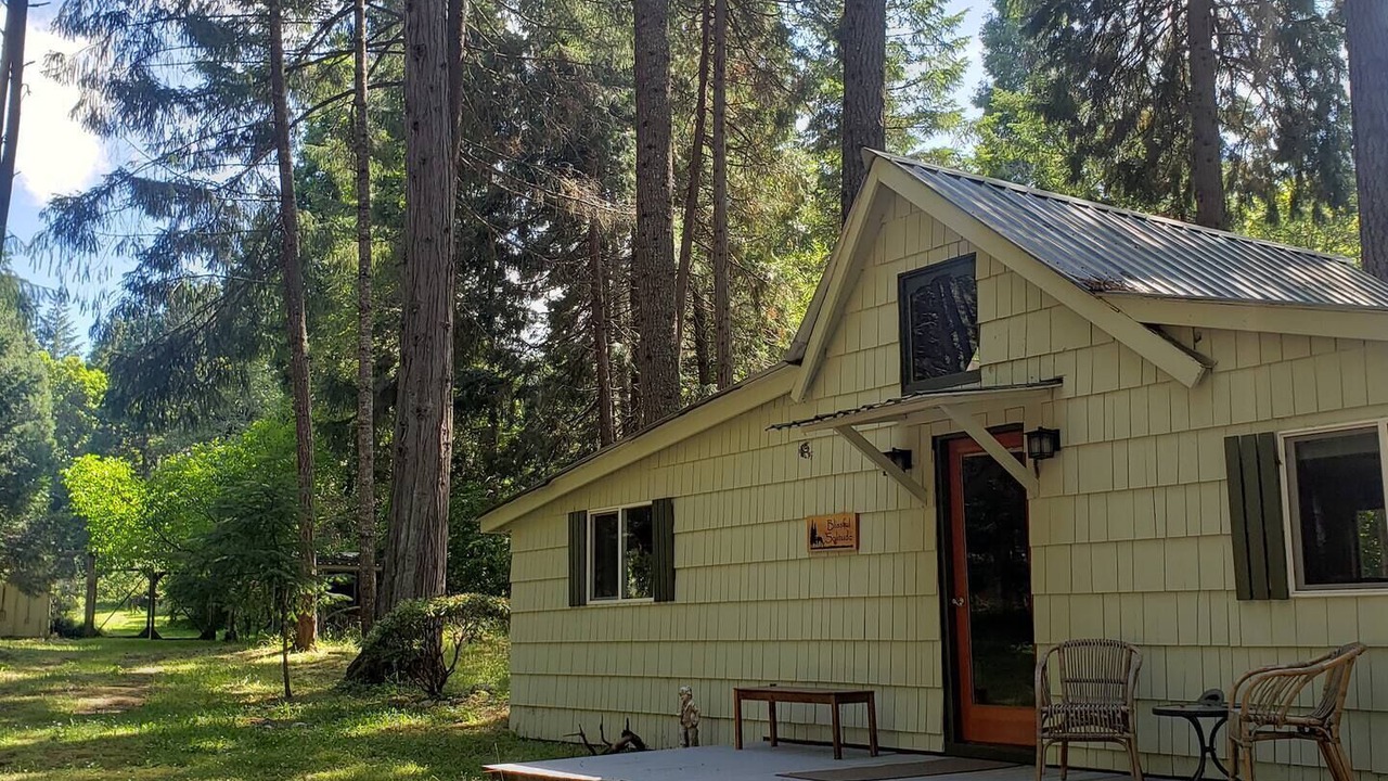 Photo of Others in Sunny Valley