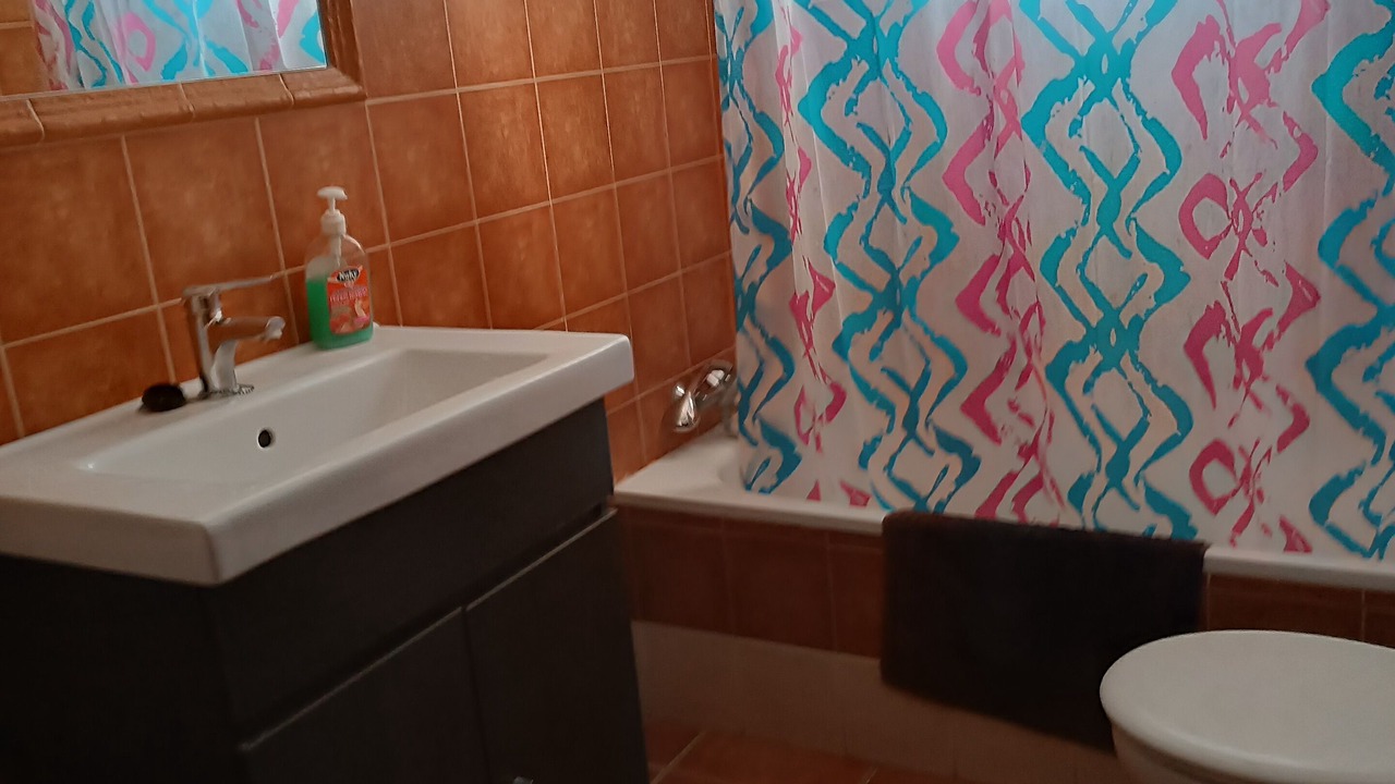 Photo of Bathroom in Petrola