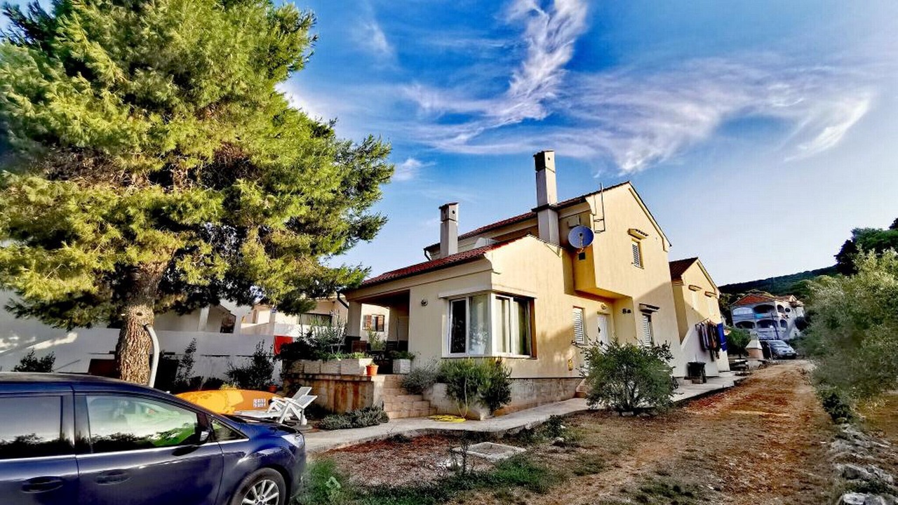 Photo of Outdoor in Molat