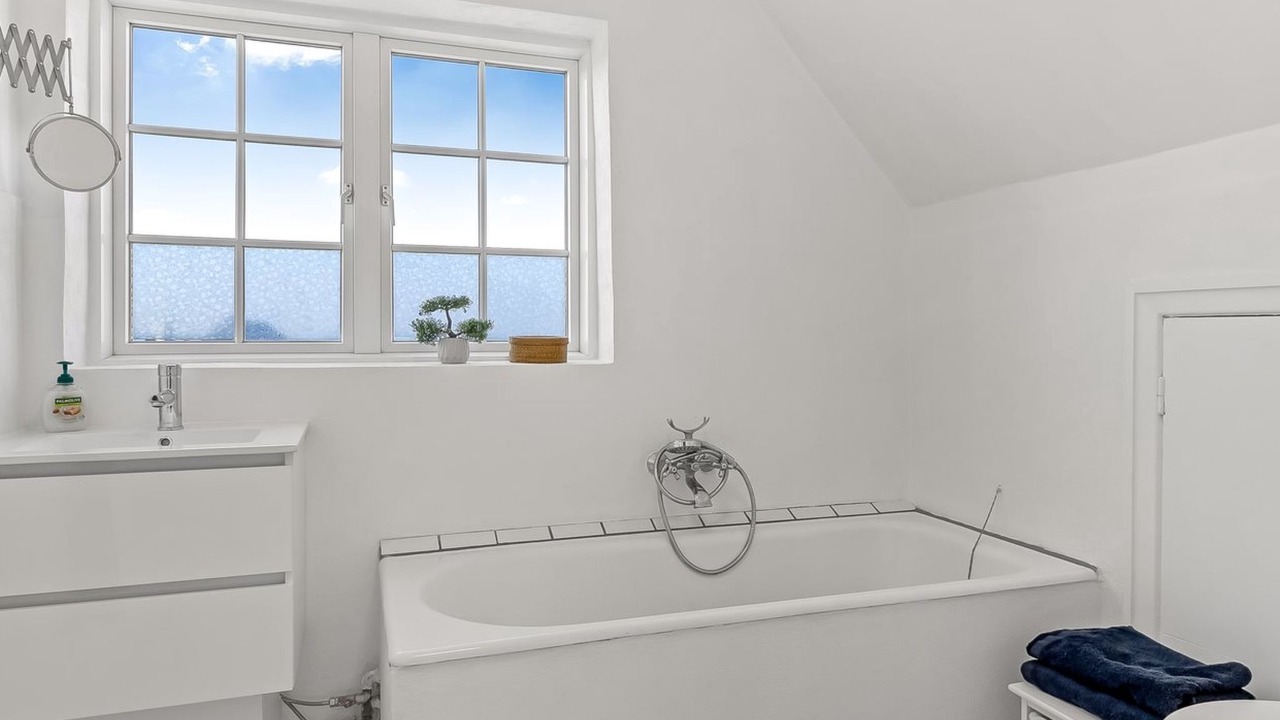 Photo of Bathroom in Ballum