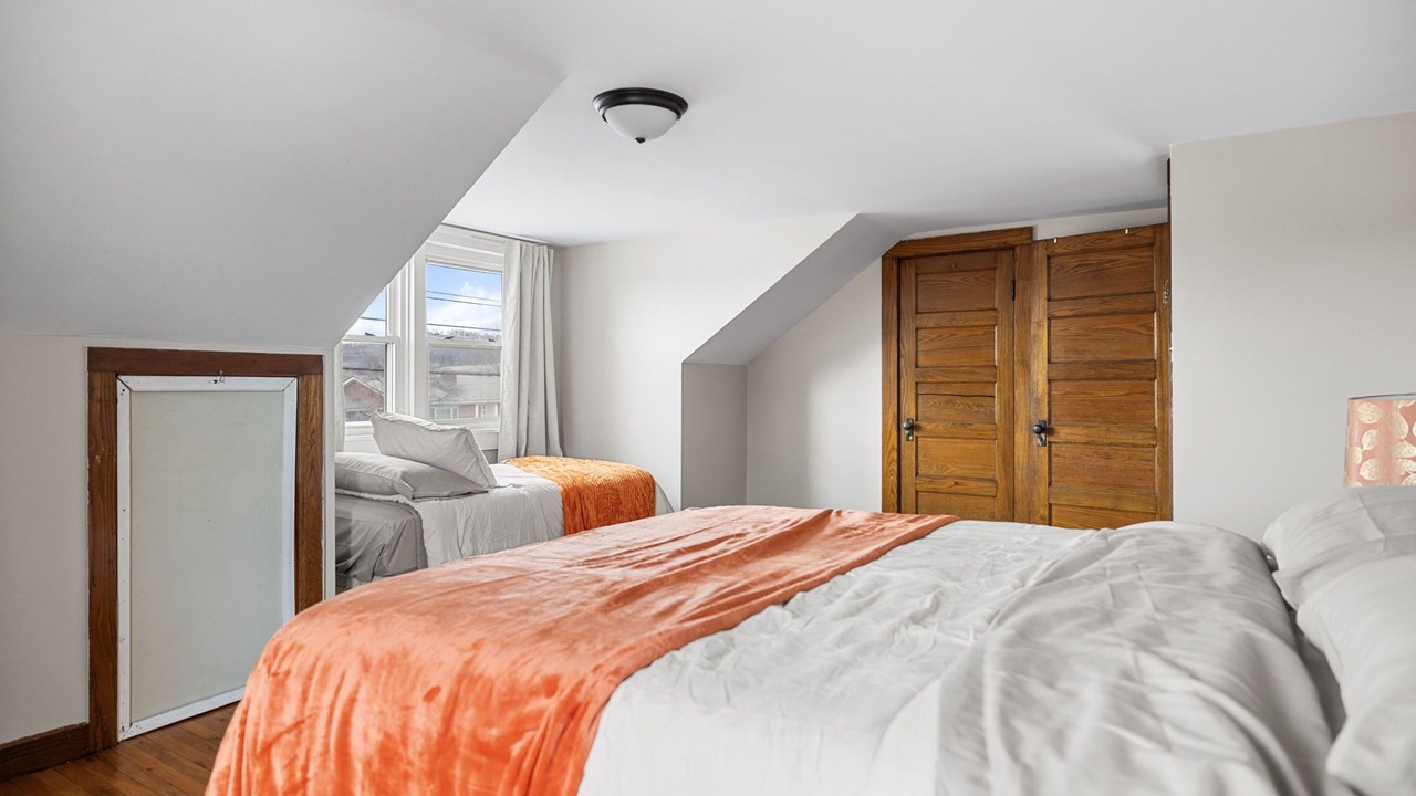 Photo of Bedroom in Lairdsville