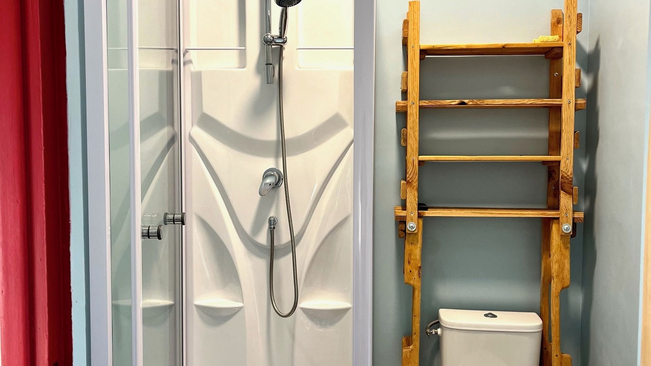 Photo of Bathroom in Fry