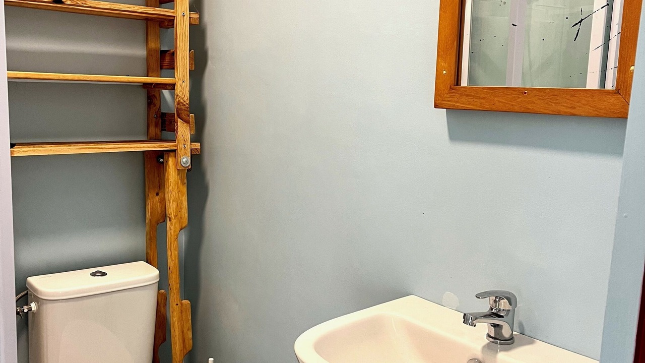 Photo of Bathroom in Fry