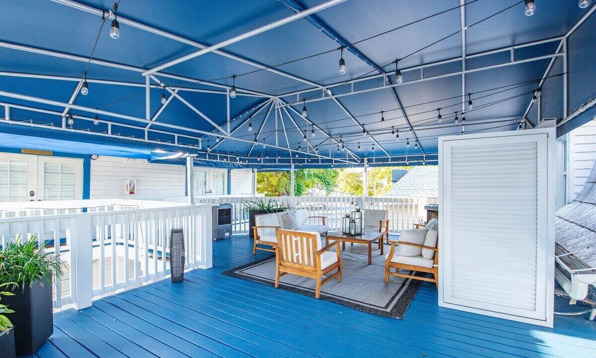 Photo of Patio Balcony in Historic Seaport