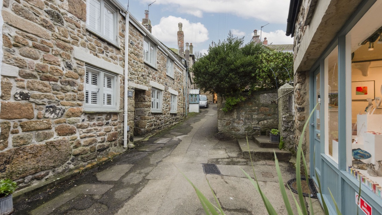 Photo of Others in Mousehole