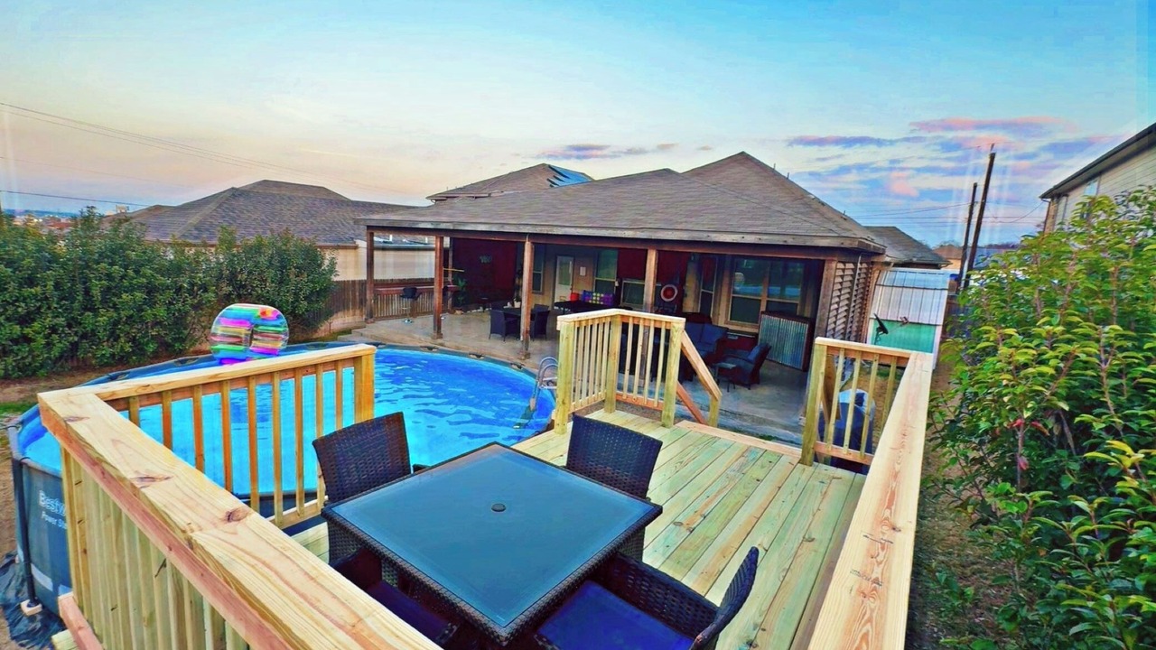 Photo of Outdoor in Lockhill Estates