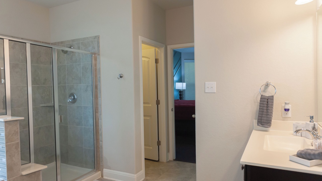 Photo of Bathroom in Lockhill Estates
