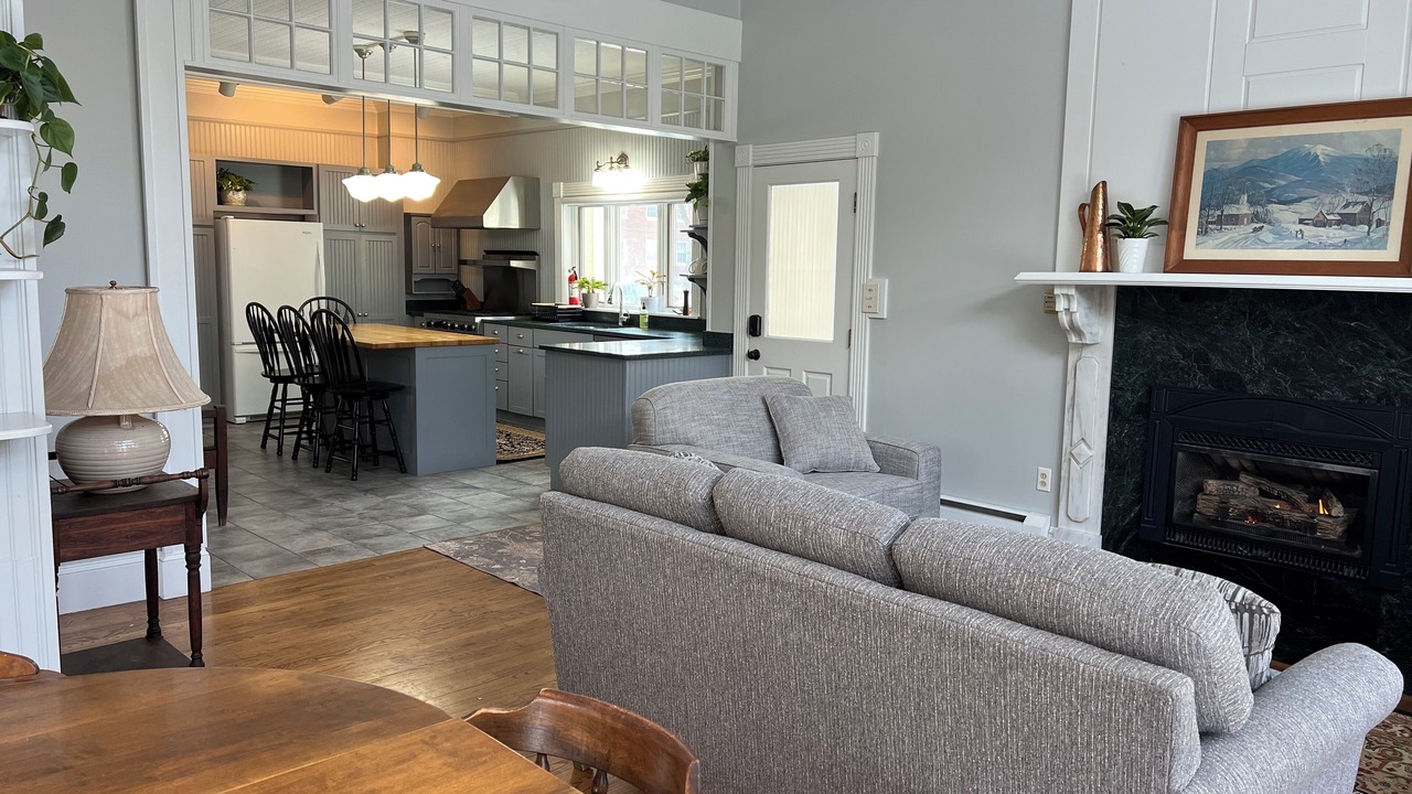 Photo of Livingroom in Brandon