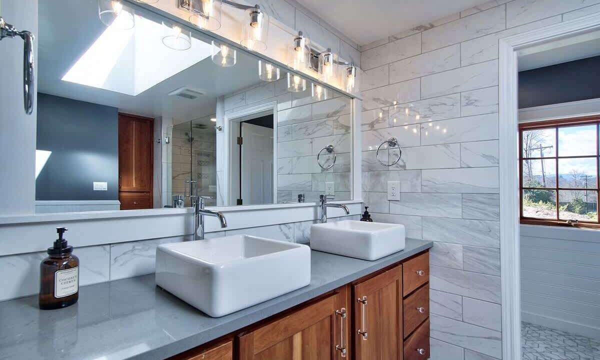 Photo of Bathroom in Carlton