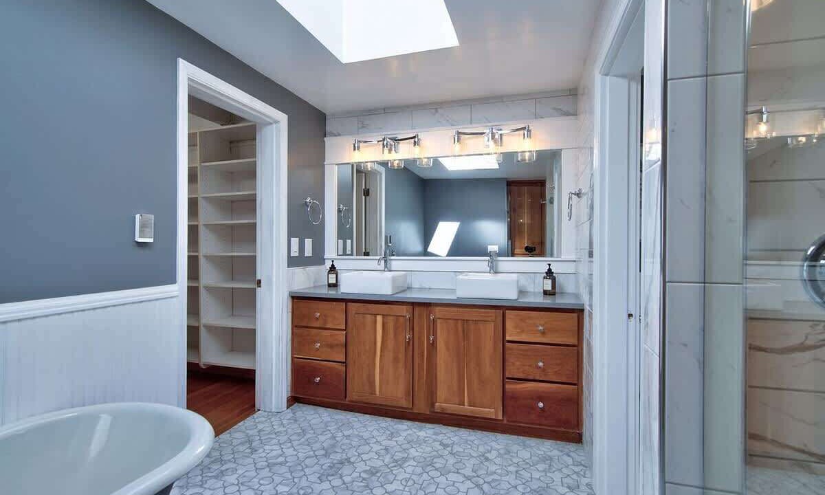 Photo of Bathroom in Carlton