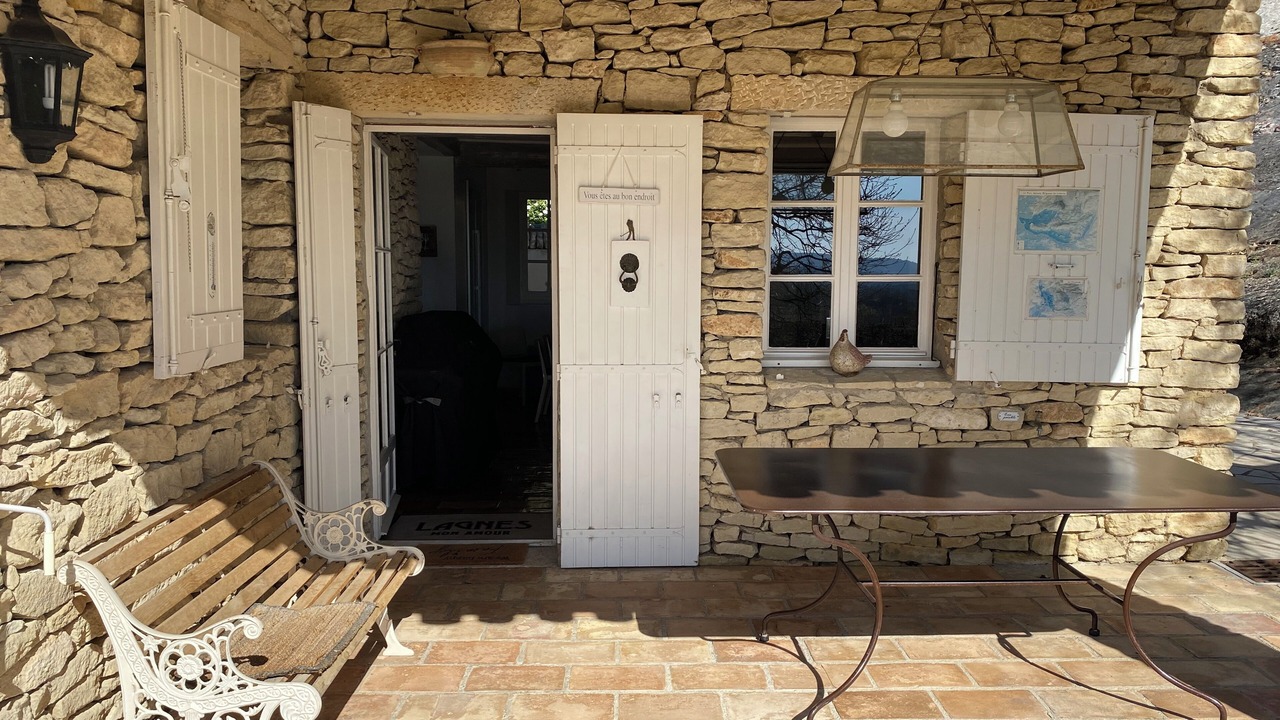 Photo of Outdoor in Lagnes