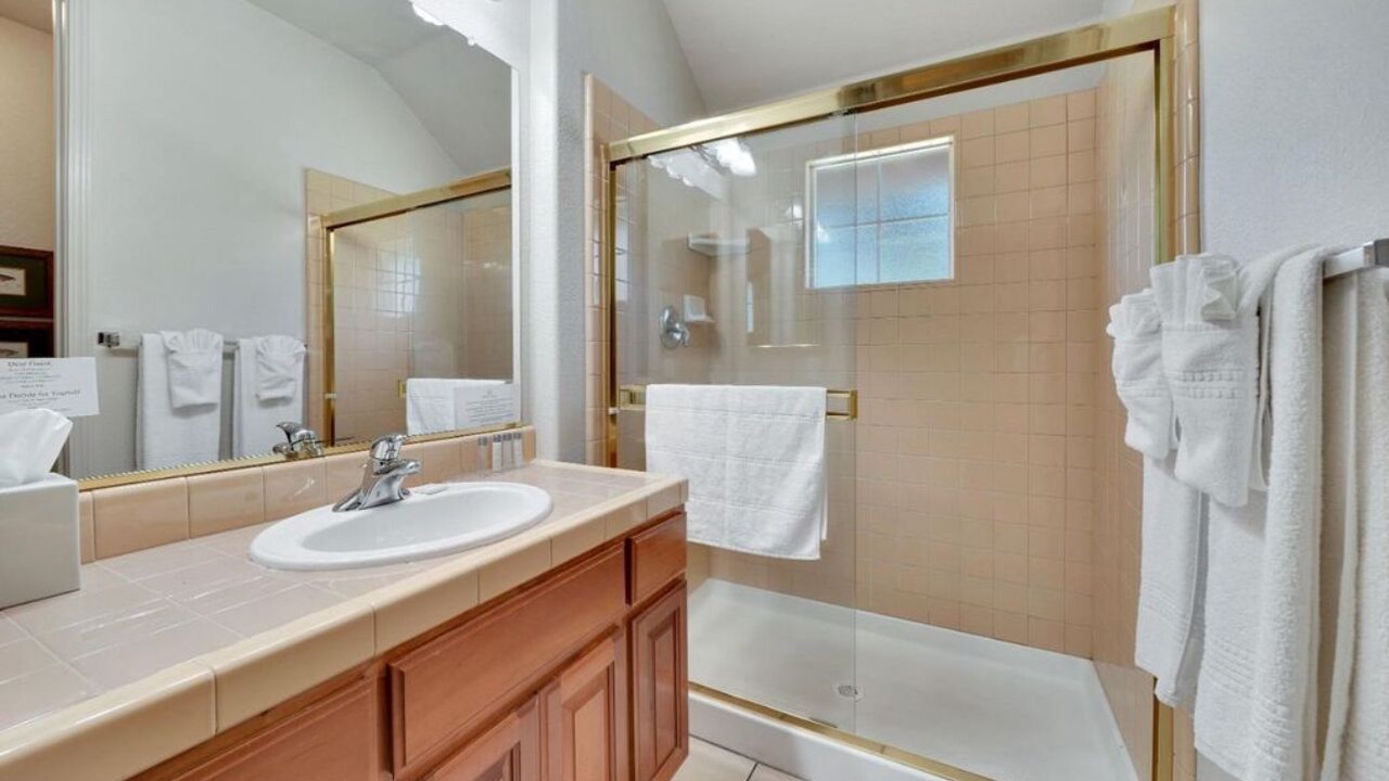 Photo of Bathroom in Saddle Creek