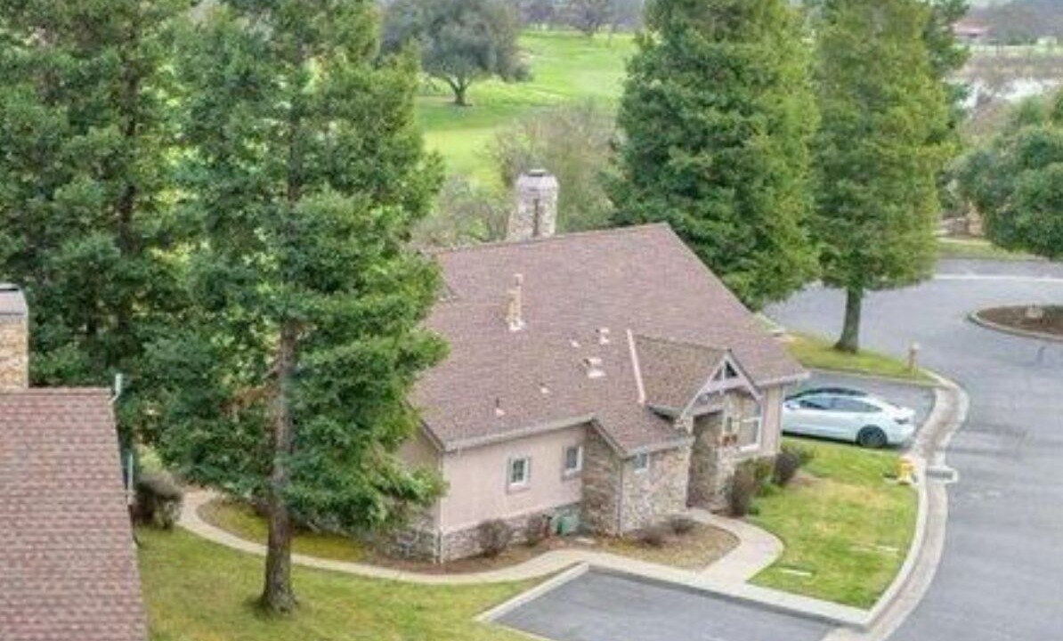 Photo of Outdoor in Saddle Creek