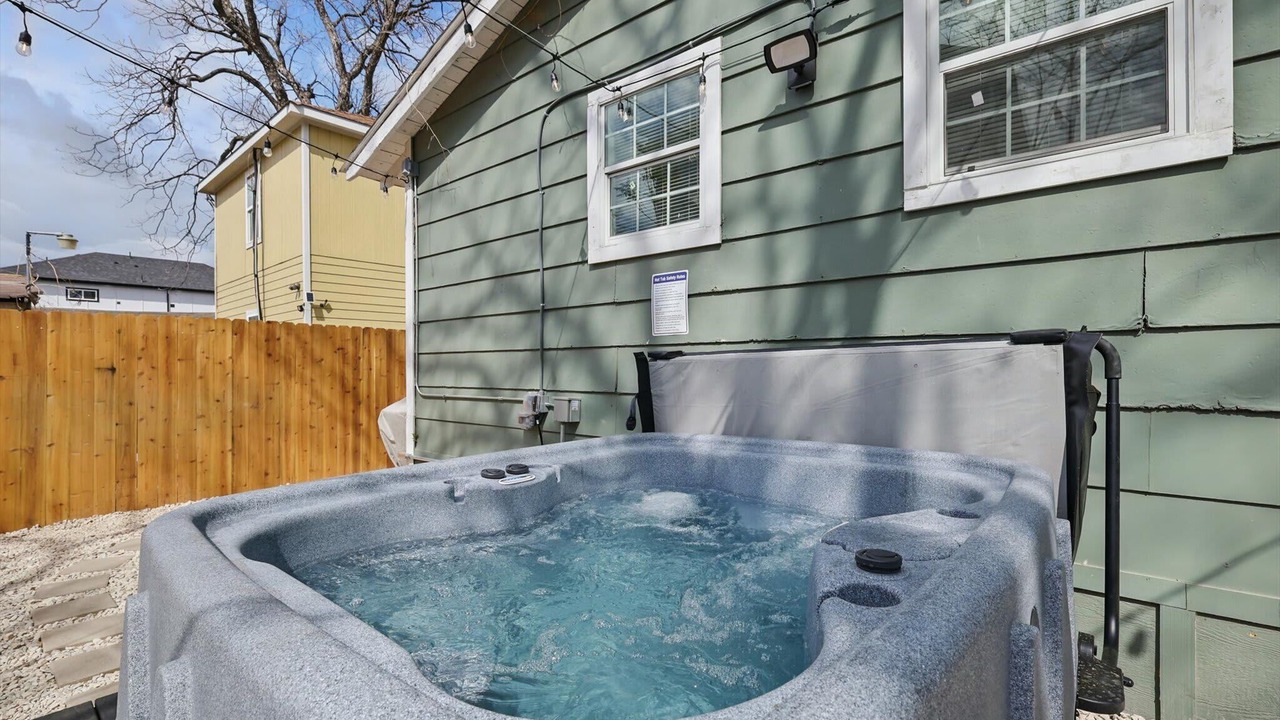Photo of Outdoor in West Dallas
