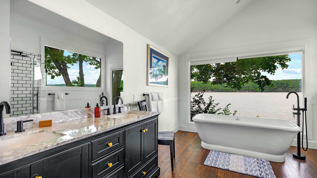 Photo of Bathroom in Osage Beach