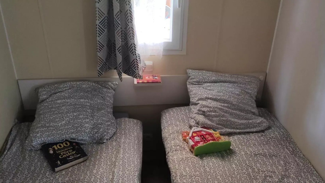 Photo of Bedroom in Saint-Paul-de-Vezelin