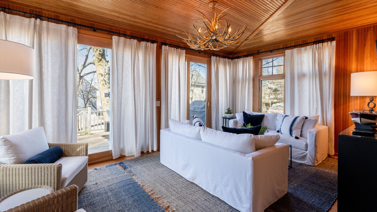 Photo of Livingroom in Grand Haven
