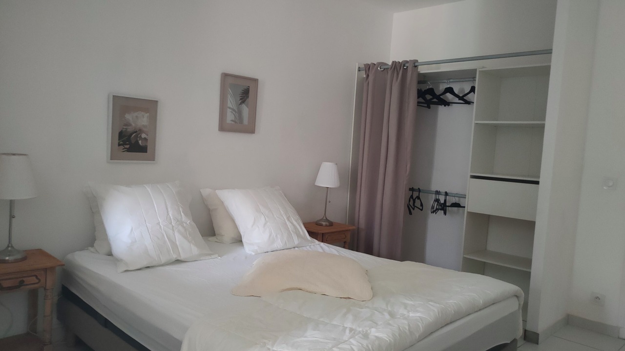 Photo of Bedroom in Montesquieu-des-Alberes